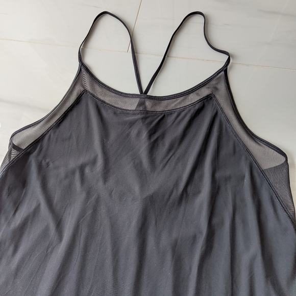 Lululemon Mix & Mesh Tank - Picture 6 of 9